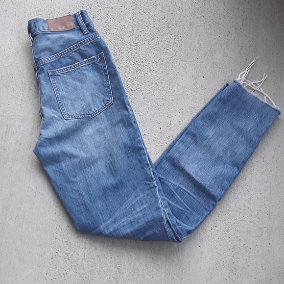 Madewell Rigid Skinny Raw Hem Distressed Jean's 25 Taller - Picture 2 of 11